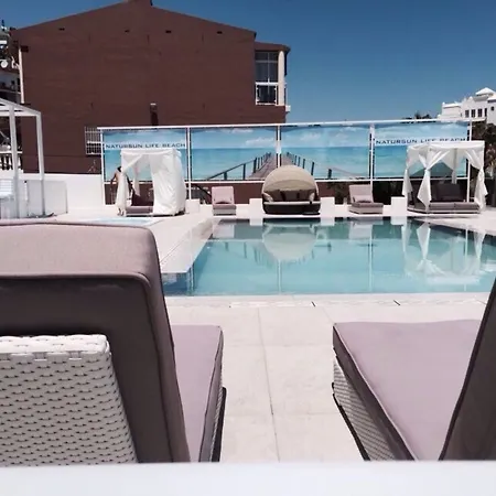 Natursun Hotell